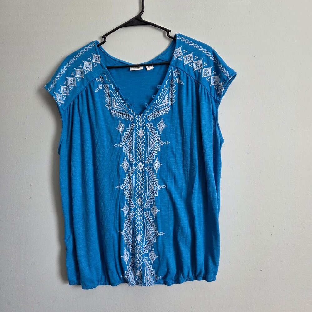 Cato Blue Blouse Women's 18/20 XXL Plus White Embroidery Short Sleeve Shirt
